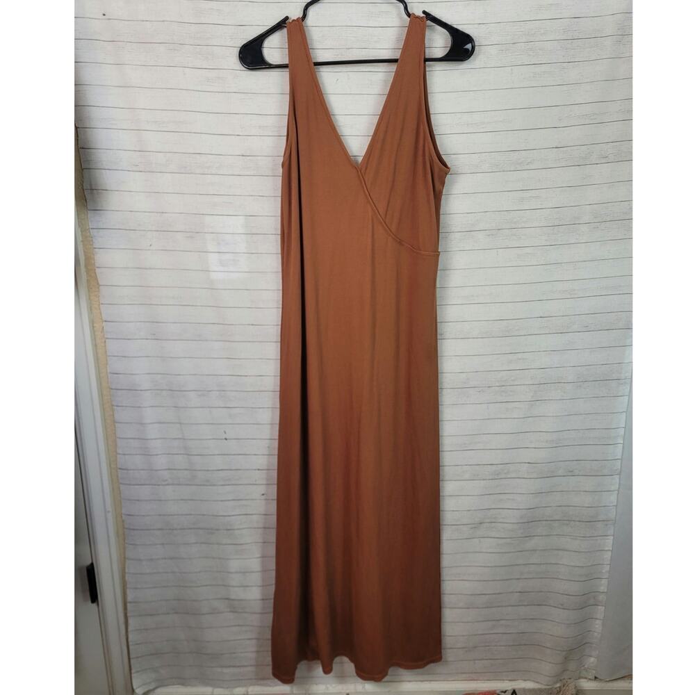 Victoria's Secret Ribbed Sleeveless V-Neck Maxi Dress in Rust Orange, sz Large